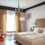 Otel Hotel Tyrol-Alpenhof Seefeld in Tirol