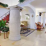 Hotel Tyrol-Alpenhof 3*