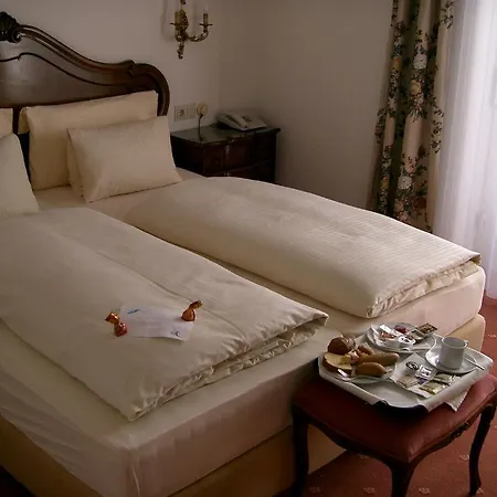 Отель Hotel Tyrol-Alpenhof Зеефельд в Тироле