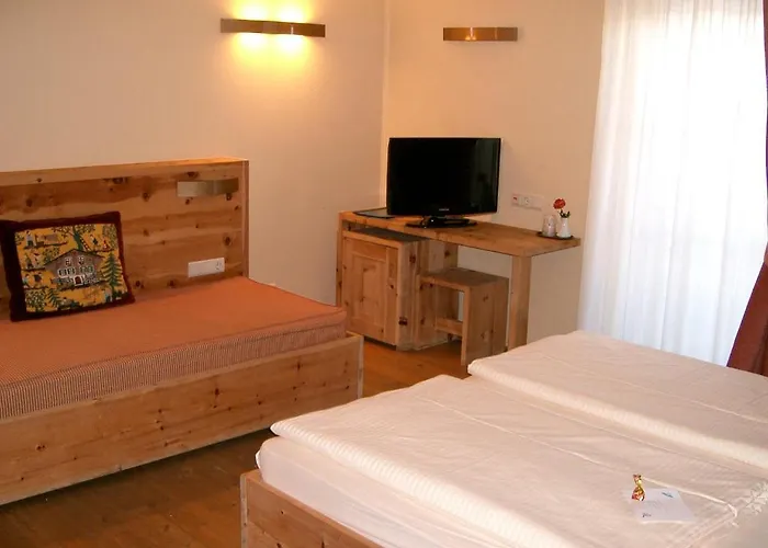 Hotel Tyrol-Alpenhof Отель