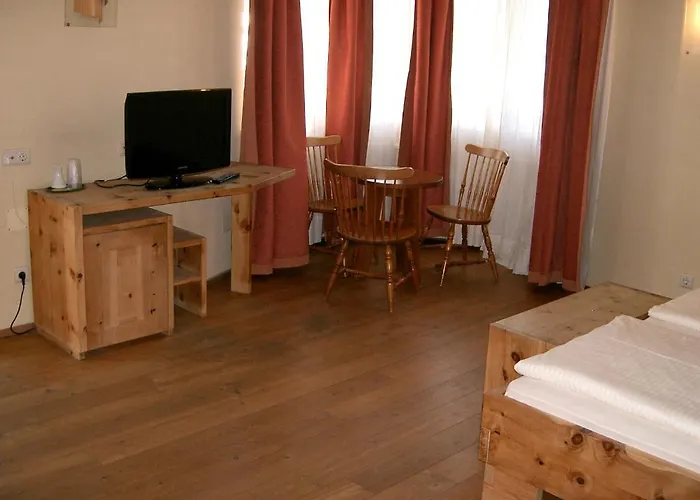 Отель Hotel Tyrol-Alpenhof 3*