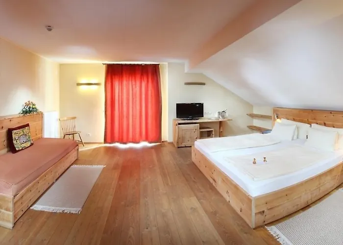 Hotel Tyrol-Alpenhof Отель 3*
