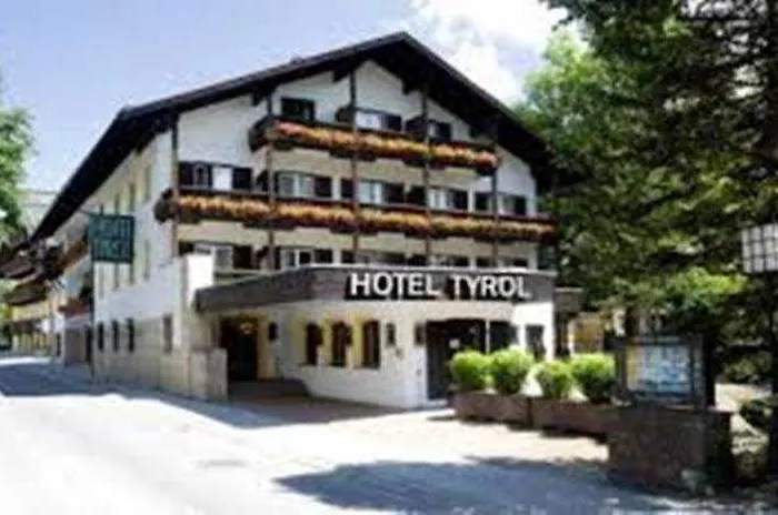 Hotel Tyrol-Alpenhof 3*