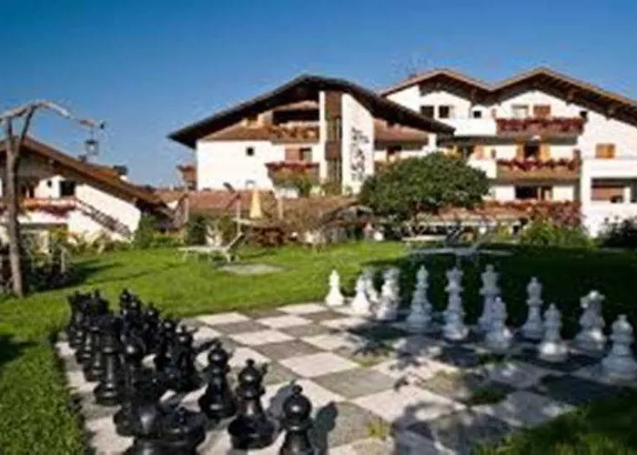 Hotel Tyrol-Alpenhof Отель Зеефельд в Тироле